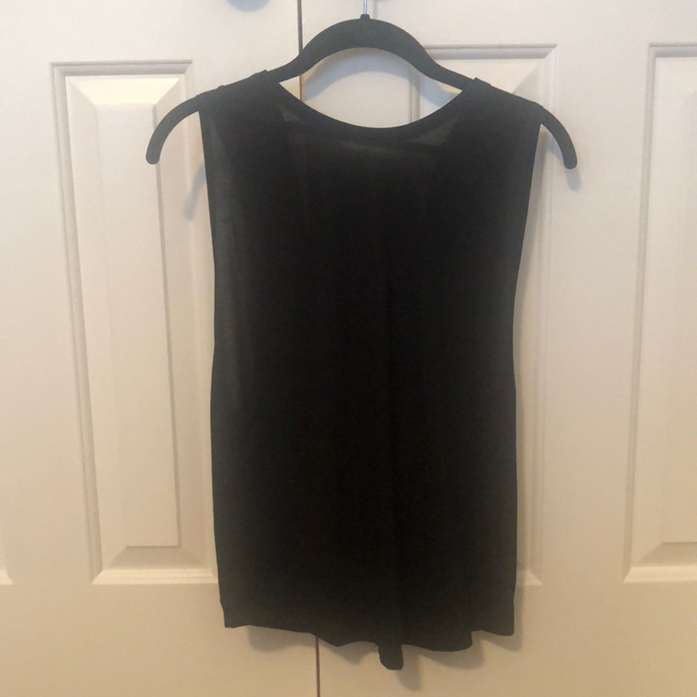 Forever 21 l NWT Black Low Cut Backless Knit Tank